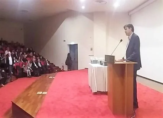 Ο Υφυπουργός Παιδείας στην εκδήλωση «Το χαρτί του Μέλλοντός μας – Ανακύκλωση Χαρτιού στα Σχολεία»