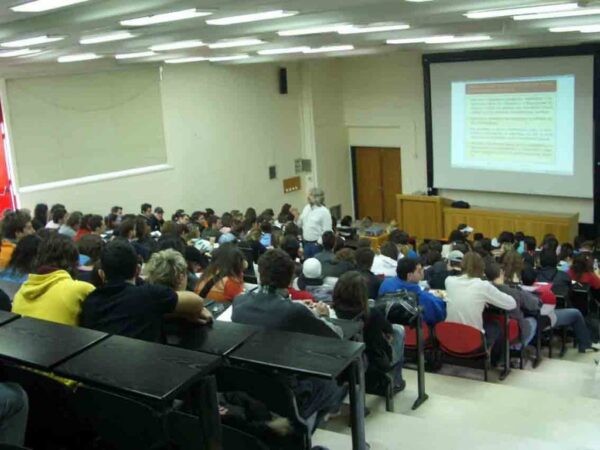 Αυξάνονται στο 5% οι επιπλέον θέσεις εισαγωγής στα Πανεπιστήμια για τους υποψήφιους των ΕΠΑΛ