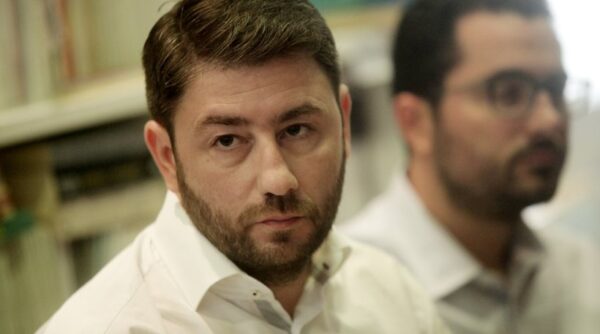 Ανδρουλάκης για Θεσσαλονίκη: H πόλη είναι πολύ πίσω στα δημόσια μέσα μεταφοράς