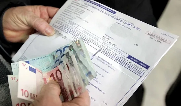 Κοινωνικό τιμολόγιο ΔΕΗ: Πώς θα «κερδίσετε» έκπτωση έως 70%