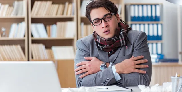 Πως θα σταματήσετε το κρυολόγημα πριν ξεσπάσει