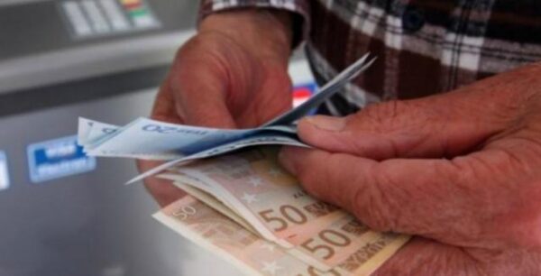 Αλλαγές στις συντάξεις δημοσίων υπαλλήλων -Ποιοί μπορούν να βγουν το 2019