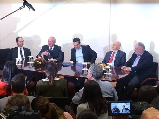 Ο ΑΝΥΠ Έρευνας  Καινοτομίας Κώστας Φωτάκης σε καινοτόμο φαρμακευτική της Πάτρας