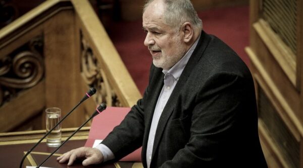 Φωτάκης: Αναληθές ότι έλαβα επίδομα ενοικίου για τη διαμονή μου στην Αθήνα