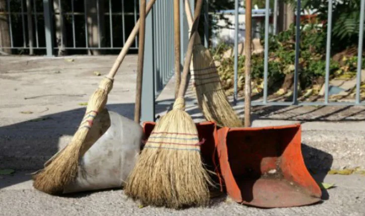 53χρονη καθαρίστρια: «Εκλαιγα και εκλιπαρούσα για μια δεύτερη ευκαιρία»