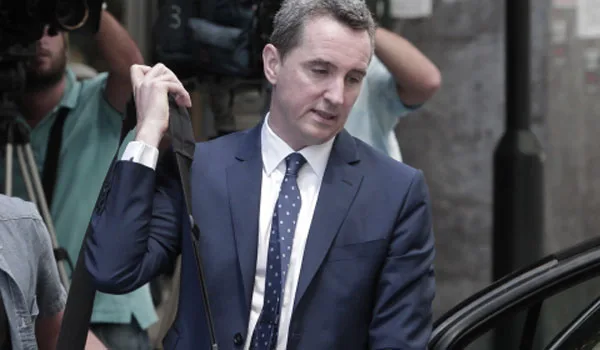 Μήνυμα Κοστέλο στην Αθήνα: Μεταρρυθμίσεις για άλλα 10 χρόνια και ισχυρή εποπτεία