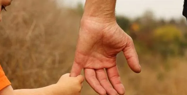 Πότε πιστώνεται το νέο επίδομα παιδιού – Ποιοί το δικαιούνται