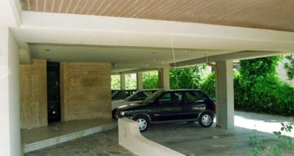 Απόφαση που ανατρέπει τα δεδομένα στις πολυκατοικίες για τις πιλοτές