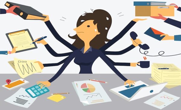 “Το κόλπο γκρόσο του υπουργείου: με το 30ωρο κερδίζει ψήφους εκπαιδευτικών αντί να χάνει”