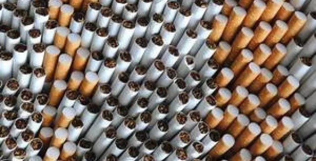 ΣΕΒ: Από το λαθρεμπόριο καπνού κινδυνεύουν 60.000 θέσεις εργασίας