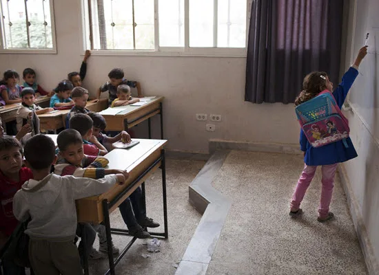 Υπουργείο Παιδείας: “Πλήρης δικαίωση του Υπουργείου για το πρόγραμμα εκπαίδευσης των προσφύγων”