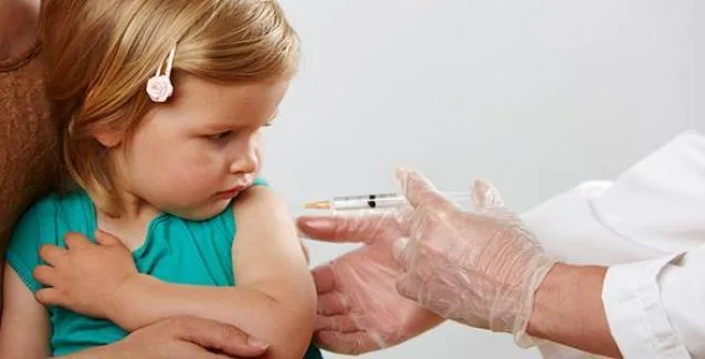 Ξεπέρασαν τα 2.000 τα κρούσματα ιλαράς –  Στη νότια Ελλάδα τα περισσότερα