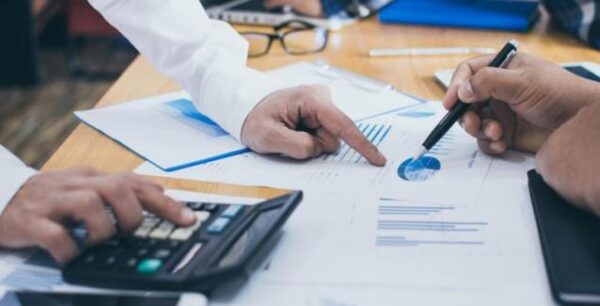 Γιατί κόλλησε ο εξωδικαστικός μηχανισμός