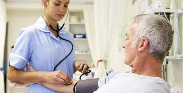 Αλλαγή στα όρια της αρτηριακής πίεσης – Ένας στους τρεις μπορεί να θεωρηθεί υπερτασικός