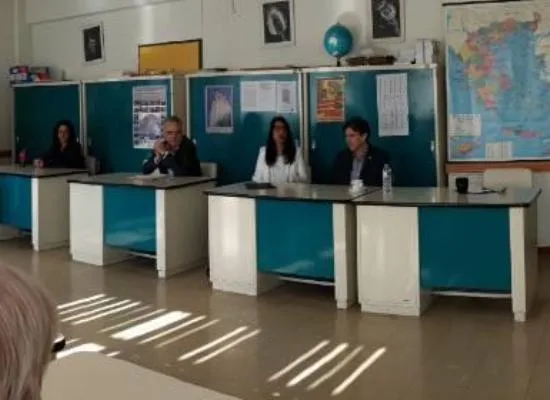 Ο Υφυπουργός Παιδείας Δημήτρης Μπαξεβανάκης στα ΕΠΑΛ των Ιωαννίνων