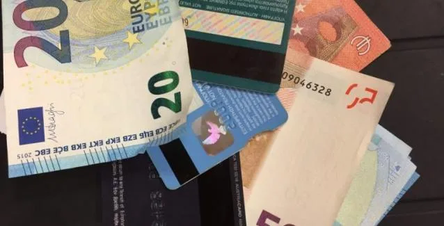 Ερχεται μείωση αφορολόγητου και συντάξεων