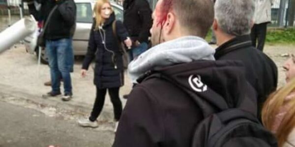 Χτύπα με! Εγώ διδάσκω το παιδί σου σεβασμό…