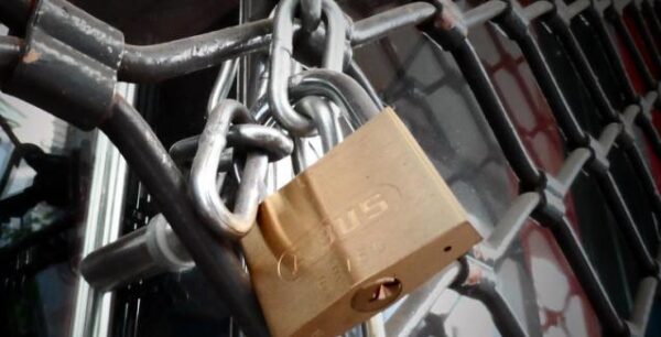 Έρευνα: Λουκέτο φοβάται 1 στις 3 επιχειρήσεις