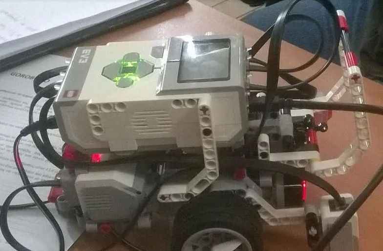 1ος Πανελλήνιος Διαγωνισμός Εκπαιδευτικής Ρομποτικής και Physical Computing Ανοιχτών Τεχνολογιών