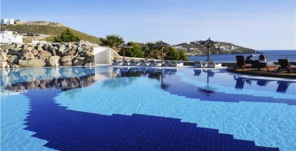 Το νέο χαράτσι που αφορά στις  διακοπές μας