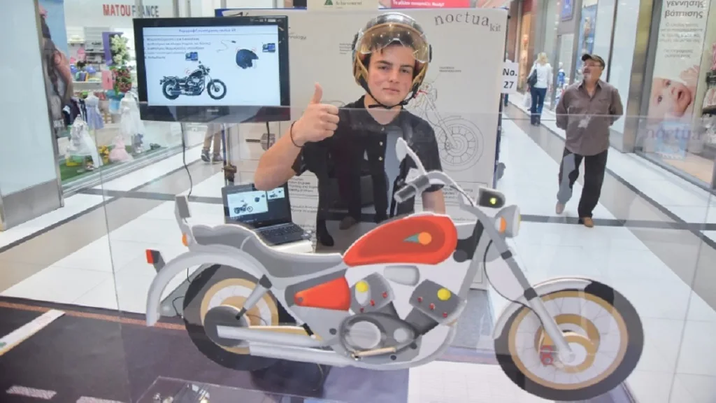 «Έξυπνο κράνος» από μαθητές – Κέρδισαν το πρώτο βραβείο