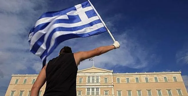 Handelsblatt: Η Ελλάδα αποκτά και πάλι ένα κομμάτι της κυριαρχίας της