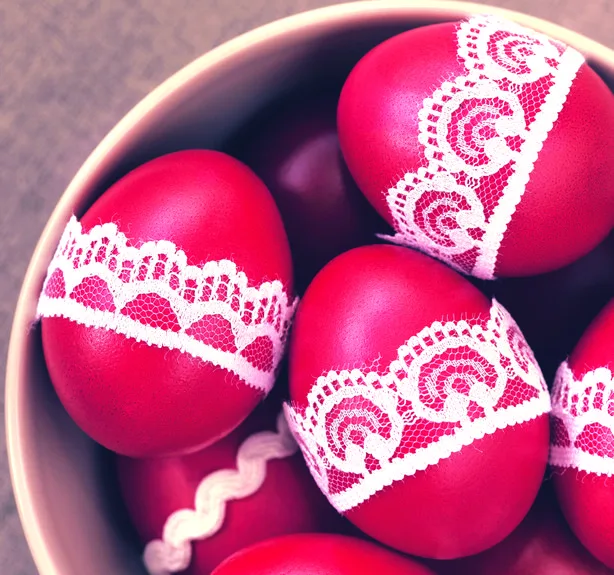 Πασχαλινά αυγά: Μυστικά για το βάψιμο