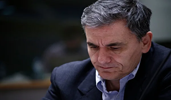 Κρίσιμος Μάιος και επιστροφή των θεσμών στην Αθήνα