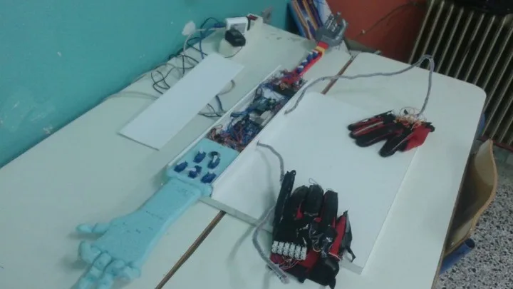 Εικονικές επιχειρήσεις, σχολικοί συνεταιρισμοί και εφευρετικότητα από μαθητές