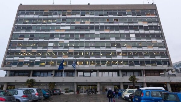 Επίθεση ατόμων με καλυμμένα πρόσωπα σε μέλη της ΔΑΠ-ΝΔΦΚ στην Πολυτεχνική Σχολή