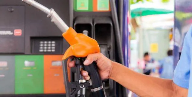 «Φωτιά» οι τιμές των καυσίμων