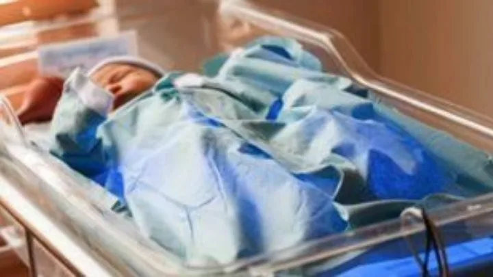 Λιγότερα πρόωρα μωρά μετά το κλείσιμο εργοστασίων ηλεκτροπαραγωγής με λιγνίτη ή πετρέλαιο