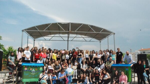 Θεσσαλονίκη: Μαθητές μεταμόρφωσαν το εγκαταλειμμένο παρκάκι της γειτονιάς τους