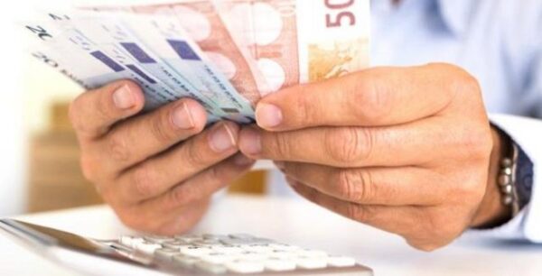 Πώς να πληρώσετε το φόρο εισοδήματος σε δόσεις