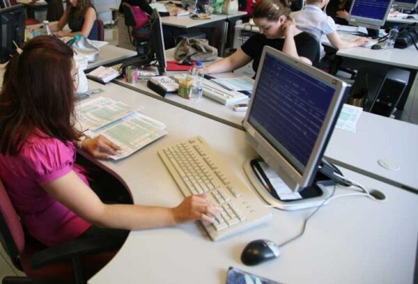 ΑΑΔΕ: Στα 713 ευρώ κατά μέσο όρο θα κυμανθεί ο φόρος