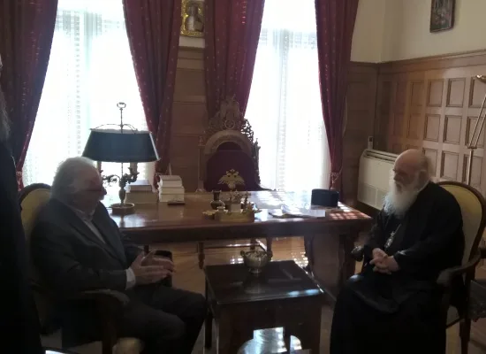 Ο Υπουργός Παιδείας Κ. Γαβρόγλου και ο Αρχιεπίσκοπος κ.κ. Ιερώνυμου μετά τη συνάντησή τους