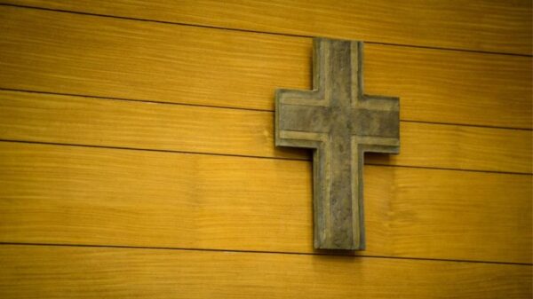 Υποχρεωτική από σήμερα στη Βαυαρία η παρουσία σταυρών σε όλα τα δημόσια κτήρια