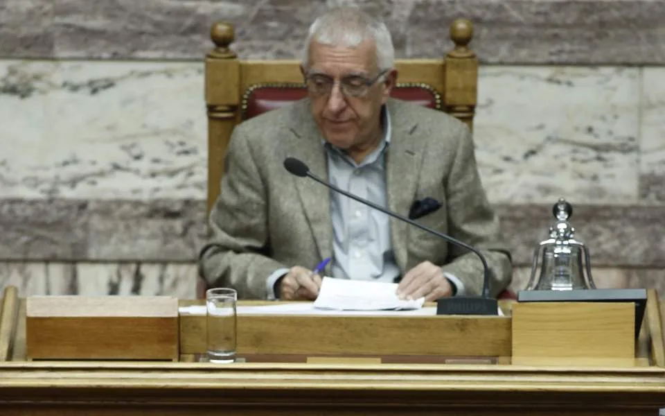 Κακλαμάνης: «Η συμφωνία εξυπηρετεί μόνο τα συμφέροντα των ξένων»