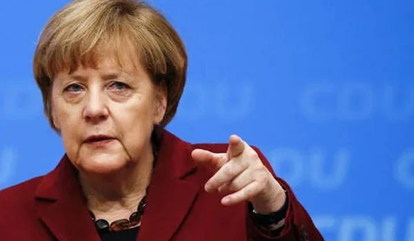 Μέρκελ: Η συνεργασία με τη Ρωσία είναι απαραίτητη