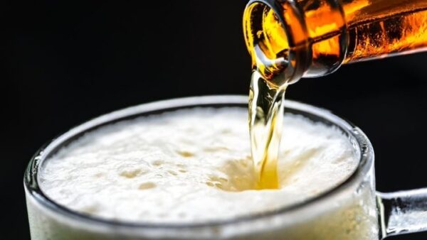 Μπύρα με… δελτίο λόγω της έλλειψης διοξειδίου του άνθρακα