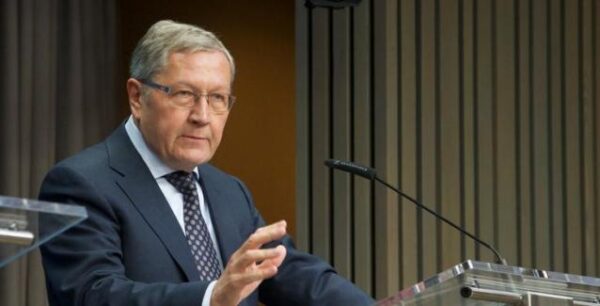 “Καμπάνα” από τον Κλάους Ρέγκλινγκ: Δεν θα αντιστραφούν τα μέτρα για τις συντάξεις