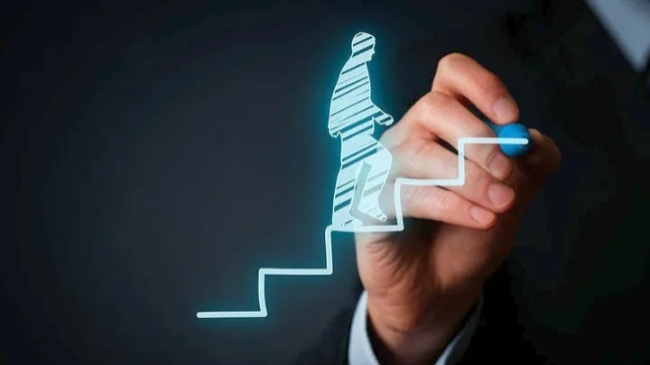 ΕΡΓΑΝΗ: Αύξηση της απασχόλησης στον ιδιωτικό τομέα για το 2018