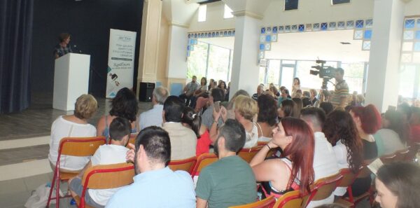 Εκδήλωση απονομής των Διπλωμάτων Επαγγελματικής Ειδικότητας Εκπαίδευσης και Κατάρτισης στους αποφοίτους των ΙΕΚ