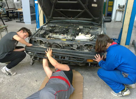 Νέα προγράμματα σπουδών στις ειδικότητες Μαθητείας ΕΠΑΛ