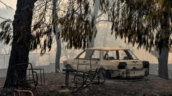 Αποκλειστική αρμοδιότητα των δήμων η διαδικασία χαρακτηρισμού αυθαιρέτων