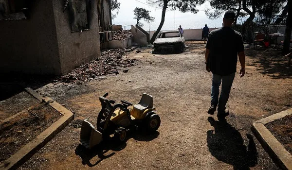 Φωτιά Αττική: Επίδομα στους συγγενείς των νεκρών, στα τέκνα των θυμάτων