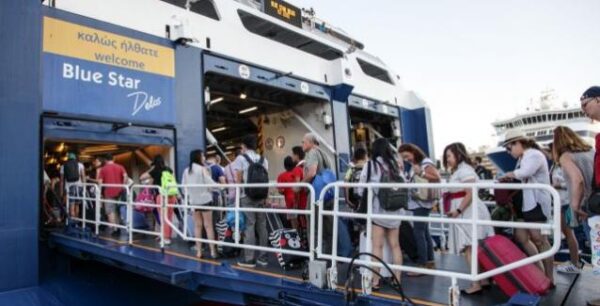 Αύξηση τουριστικού ρεύματος στην Ελλάδα