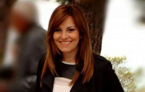 Βάσεις 2018: «Μόλις σχόλασα από την δουλειά έμαθα ότι πέρασα δεύτερη στην Ιατρική Θεσσαλονίκης»