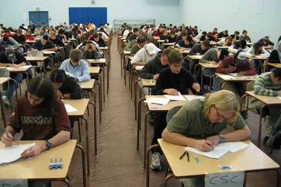 ΣΥΡΙΖΑ: Κίνδυνος απώλειας του εαρινού εξάμηνού 2020 για τους καταρτιζόμενους των ΙΕΚ