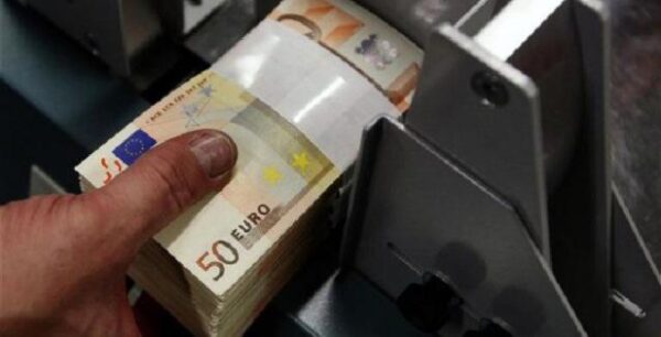 «Ανάσα για τη ρευστότητα των τραπεζών η αύξηση των καταθέσεων»